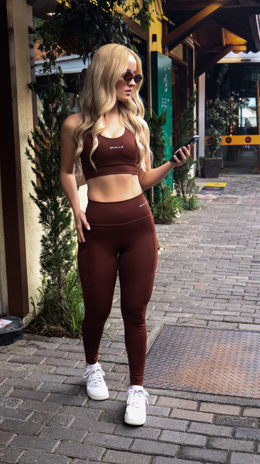 Conjunto Top + Legging com Bolso